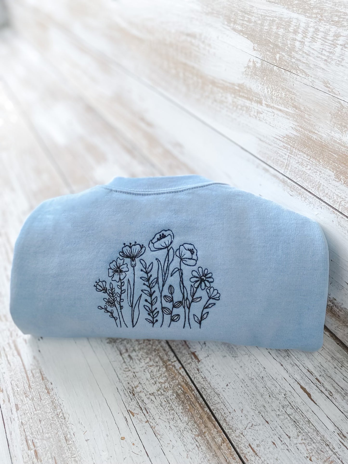 Embroidered Flower Sweatshirt